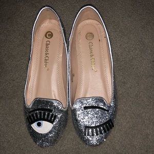 Chase & Chloe wink flats
